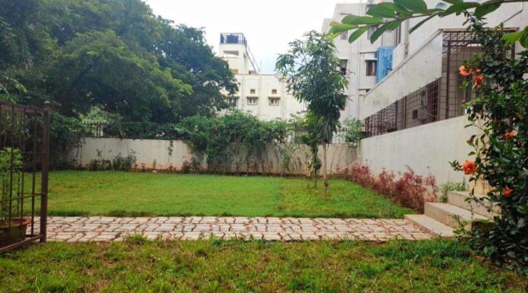Tulip Villa Bangalore Extérieur photo